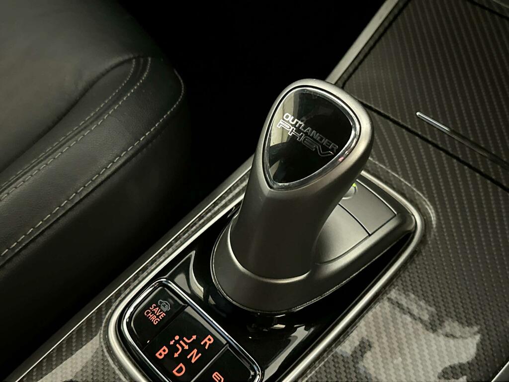 Mitsubishi Outlander H Twinmotor Juro Brown #24