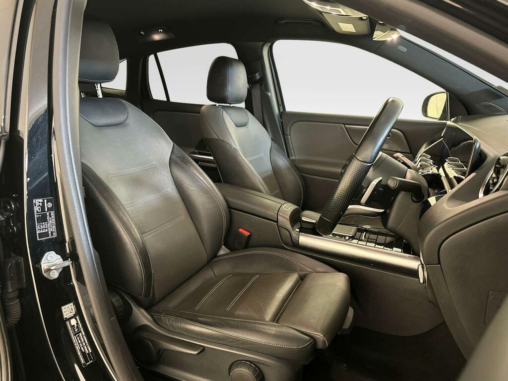 Mercedes-Benz GLA Class Gla 200 Sport Silver #13