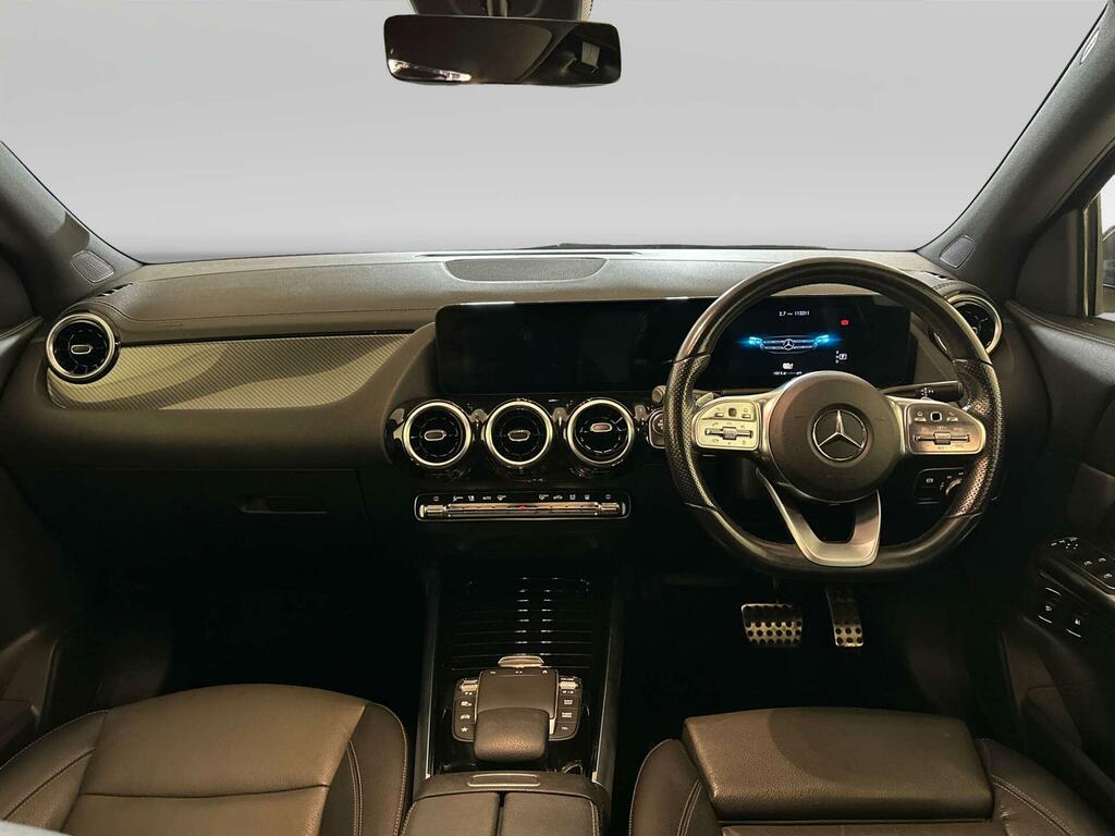 Mercedes-Benz GLA Class Gla 200 Sport Silver #2