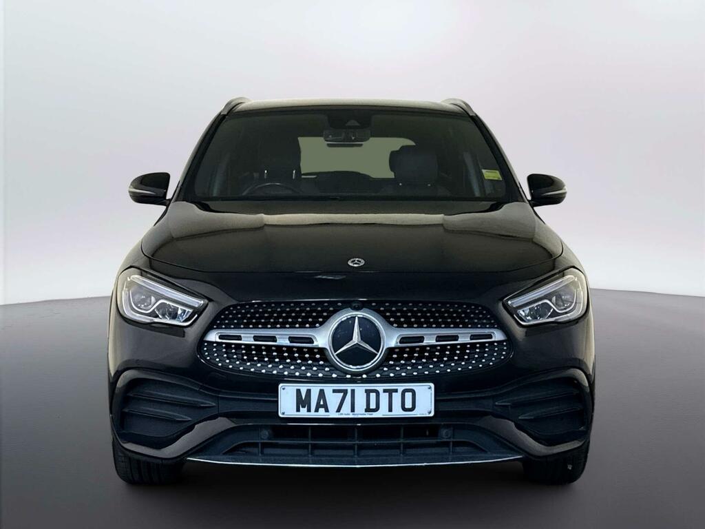 Mercedes-Benz GLA Class Gla 200 Sport Silver #3