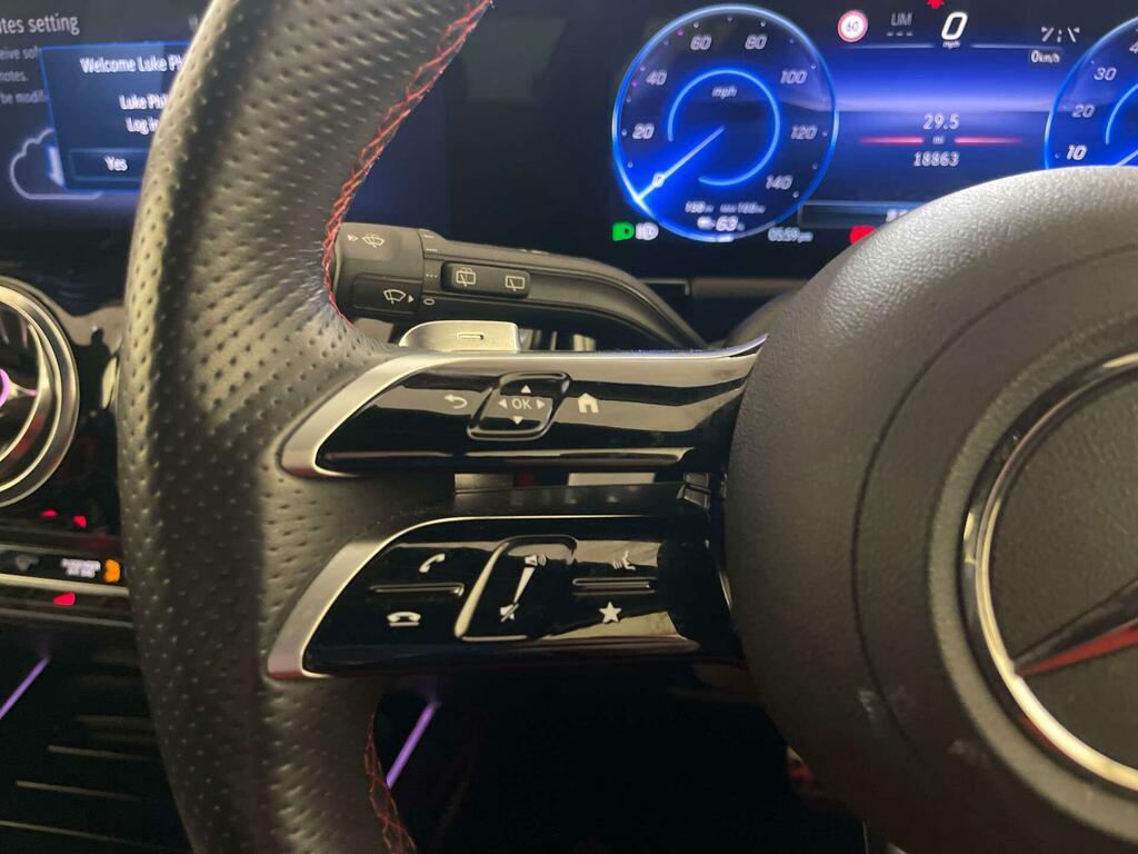 Mercedes-Benz EQA Eqa 250 140Kw Amg Line Executive 70.5Kwh Black #16