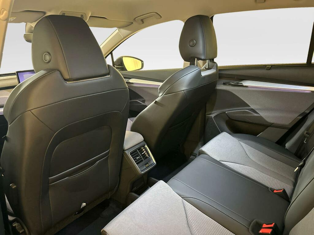 Skoda ENYAQ Vrs Silver #11