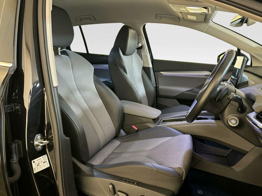 Skoda ENYAQ Vrs Silver #13