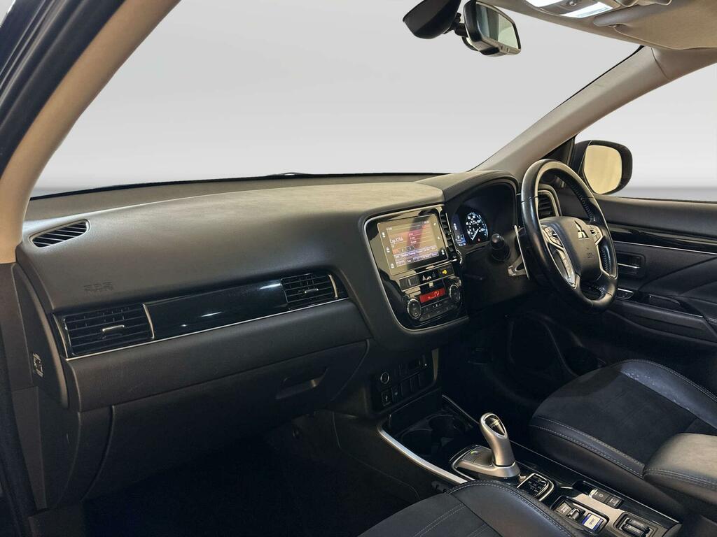 Mitsubishi Outlander Outlander Juro Phev Cvt Grey #10
