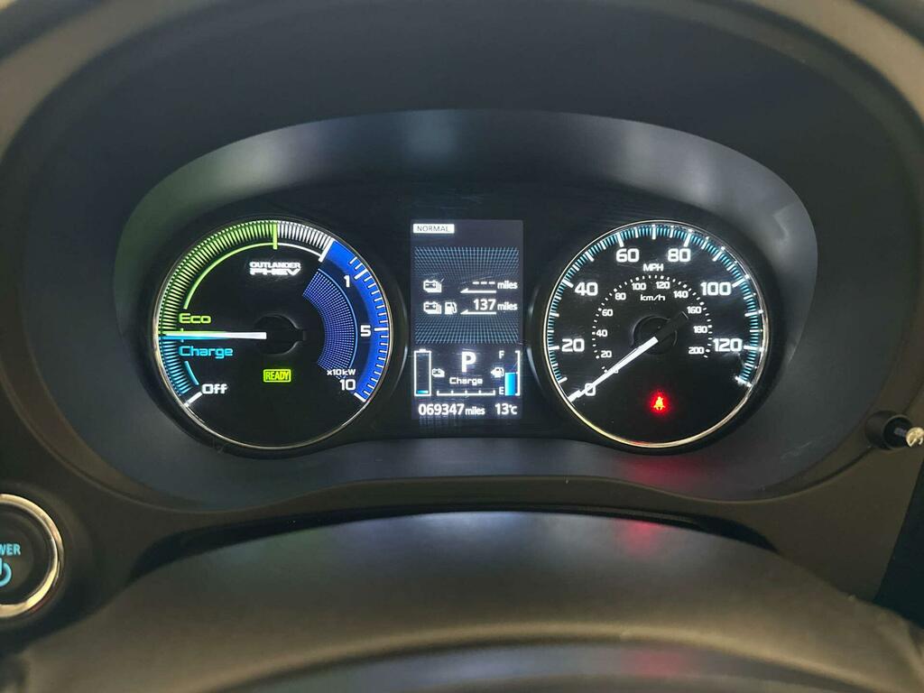 Mitsubishi Outlander Outlander Juro Phev Cvt Grey #17