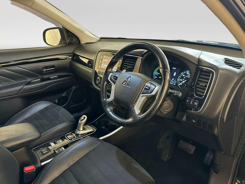 Mitsubishi Outlander Outlander Juro Phev Cvt Grey #15