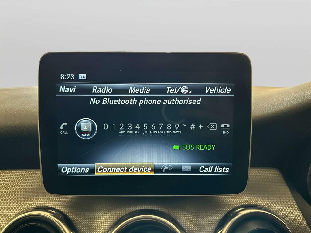 Mercedes-Benz GLA Class 250 4Matic Amg Line Premium Black #21