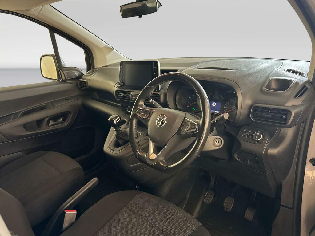 Vauxhall Combo 1.5 Turbo D 2300 Prime Panel Van 6Dr Grey #2
