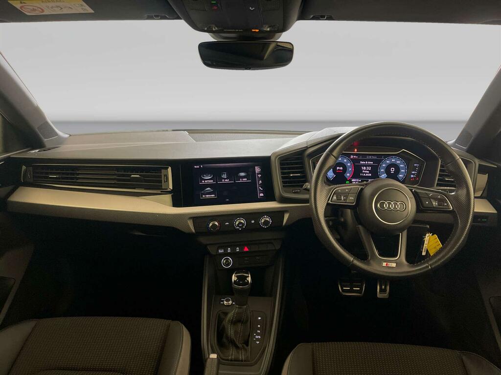 Audi A1 1.0 Tfsi 30 S Line Sportback S Tronic E White #2