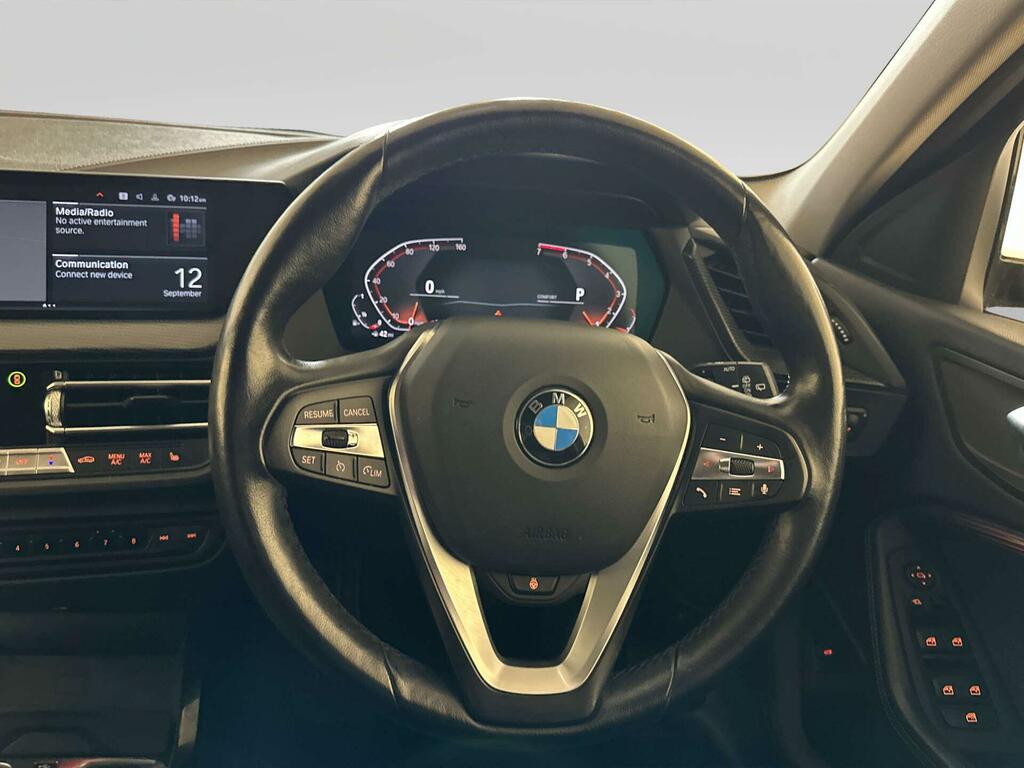BMW 1 Series 118D M Sport White #14