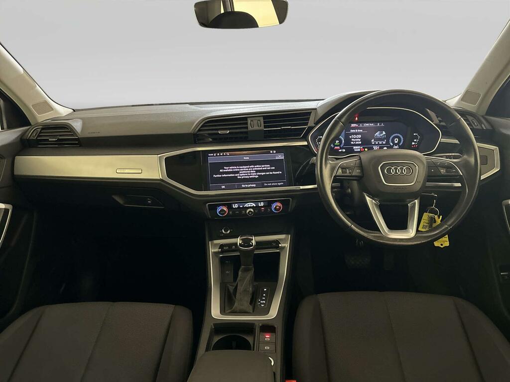 Audi Q3 1.4 Tfsie 45 Technik Suv Plug-in Hybrid Black #2