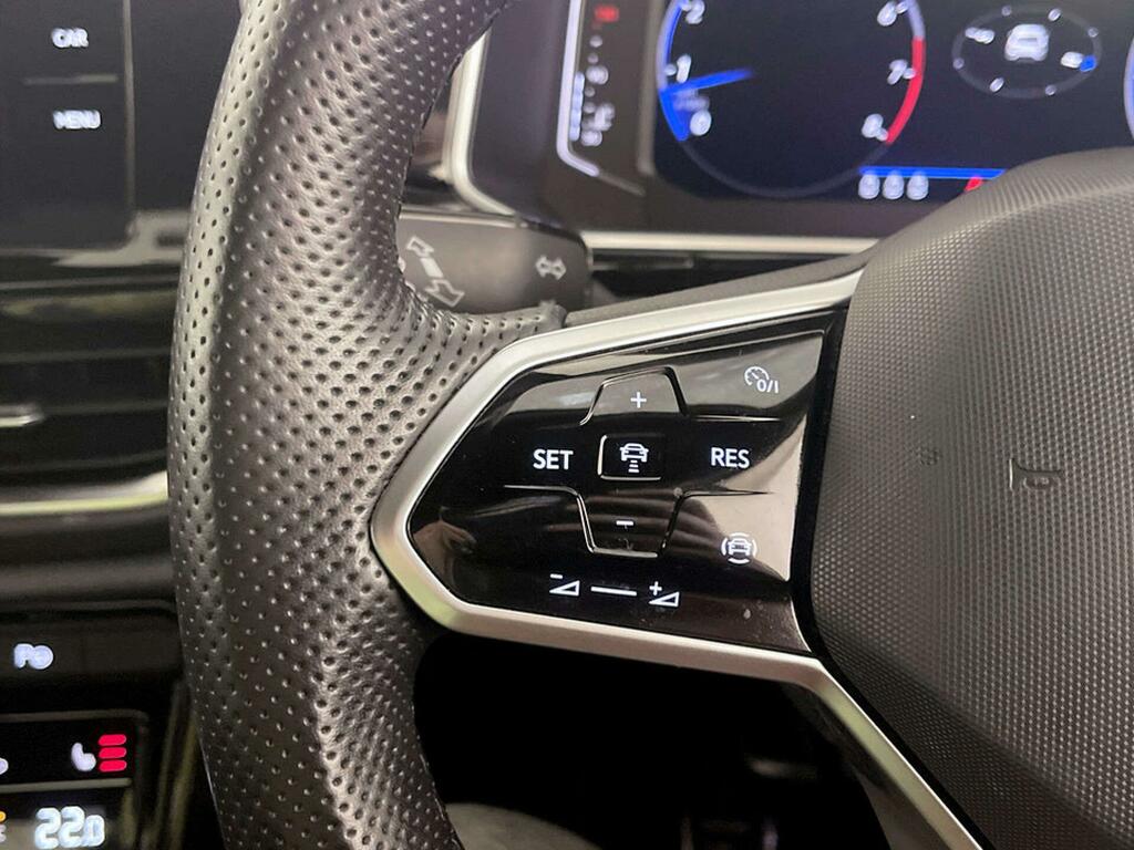 Volkswagen T-Roc R-line White #15