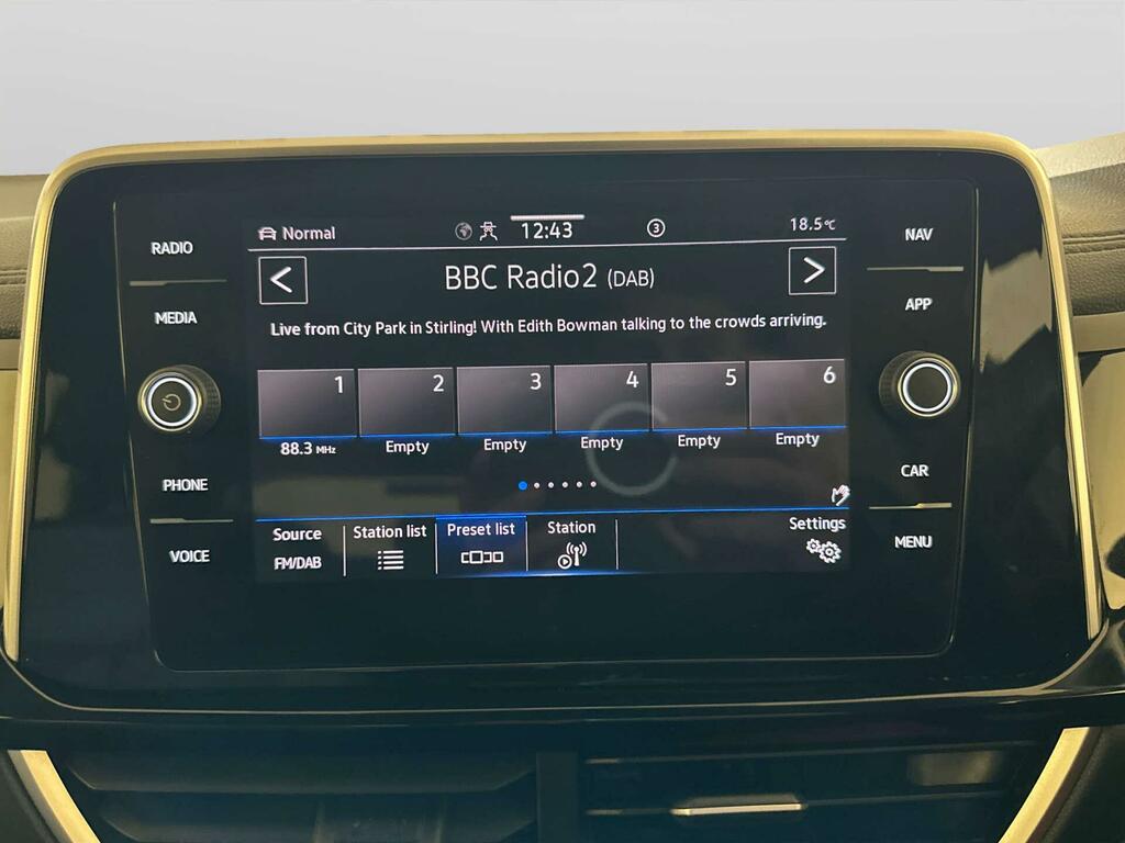 Volkswagen T-Roc Life Grey #18