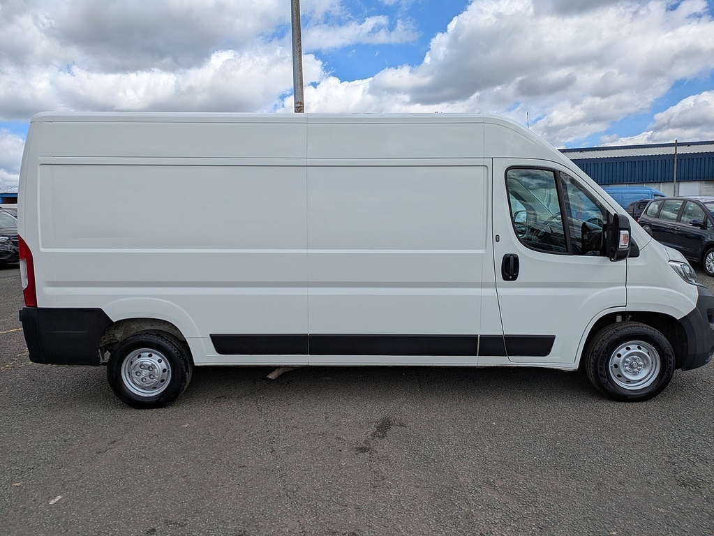 Citroen Relay 2.2 Bluehdi 35 Enterprise White #8