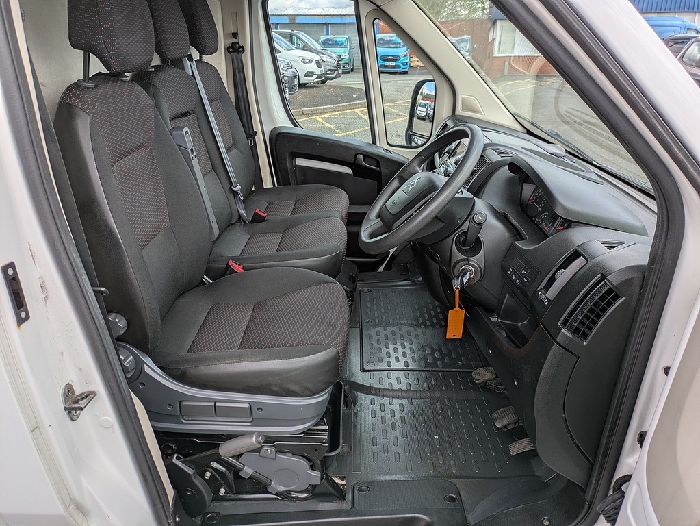 Citroen Relay 2.2 Bluehdi 35 Enterprise White #9