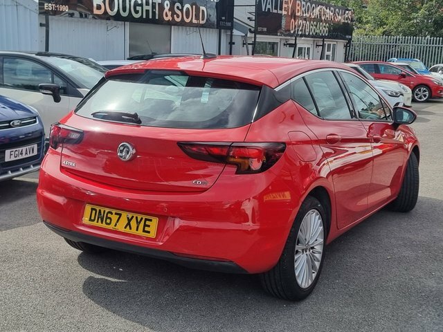 Vauxhall Astra 1.6 Cdti Ecoflex Elite Hatchback Red #5