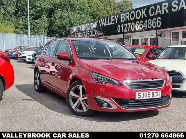 Peugeot 308 1.2 Puretech Allure Hatchback Euro Red