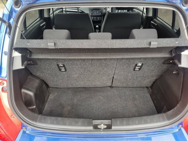 Suzuki Swift 1.2 Dualjet Sz4 4X4 Nav White #26