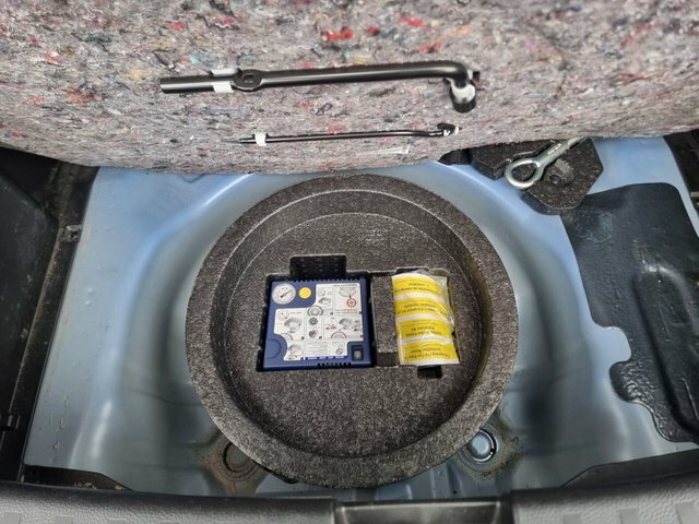 Suzuki Swift 1.2 Dualjet Sz4 4X4 Nav White #25