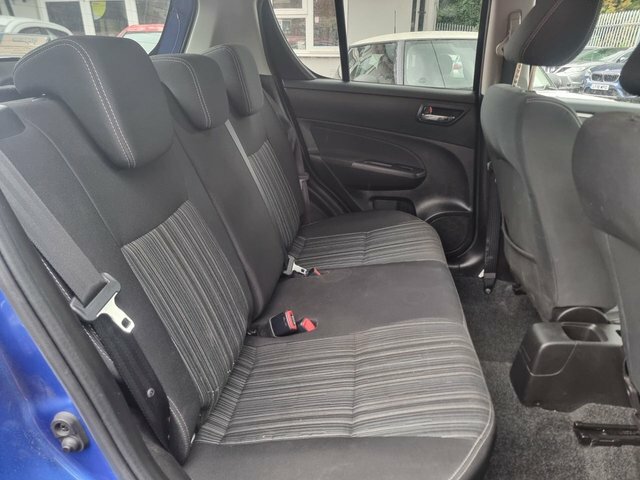 Suzuki Swift 1.2 Dualjet Sz4 4X4 Nav White #23