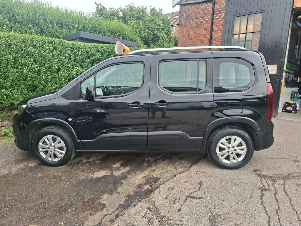 Peugeot Rifter 1.2 Puretech Active Estate Blue #5