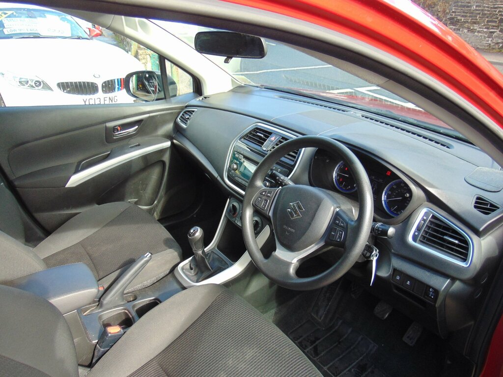 Suzuki SX4 1.0 Boosterjet Sz4 Suv Euro 6 S Red #5