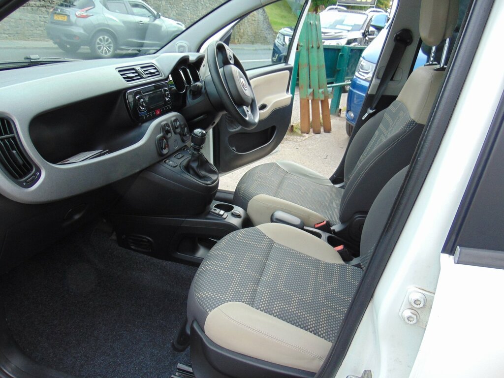Fiat Panda 0.9 Twinair 4X4 Hatchback Euro 5 White #4