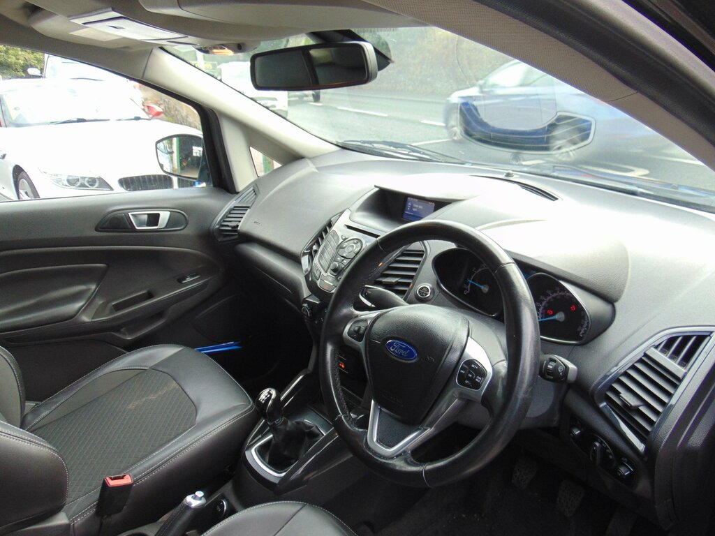 Ford Ecosport 1.0T Ecoboost Titanium Suv 2Wd E Black #4