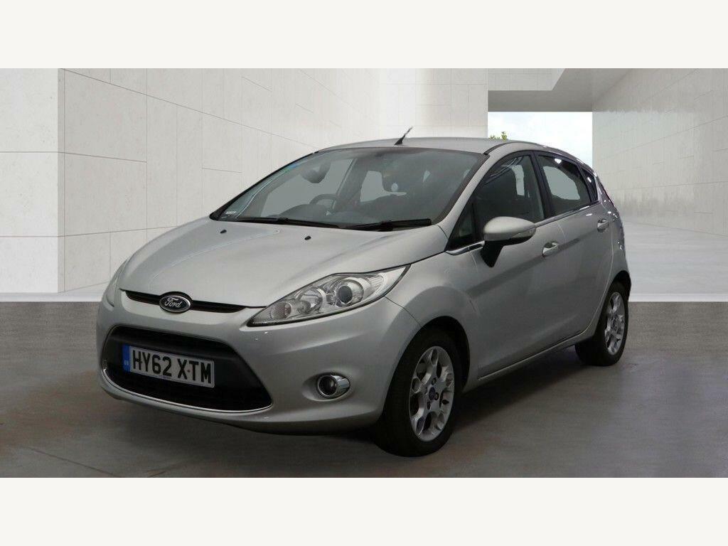 Ford Fiesta Hatchback Grey #11