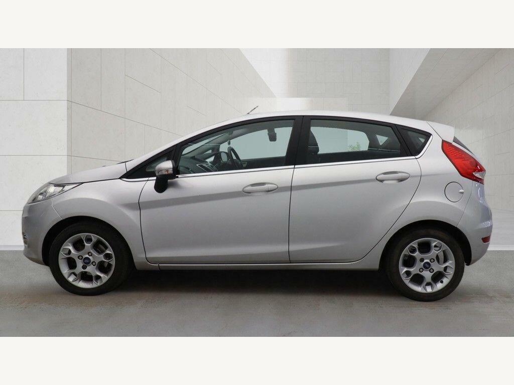 Ford Fiesta Hatchback Grey #6
