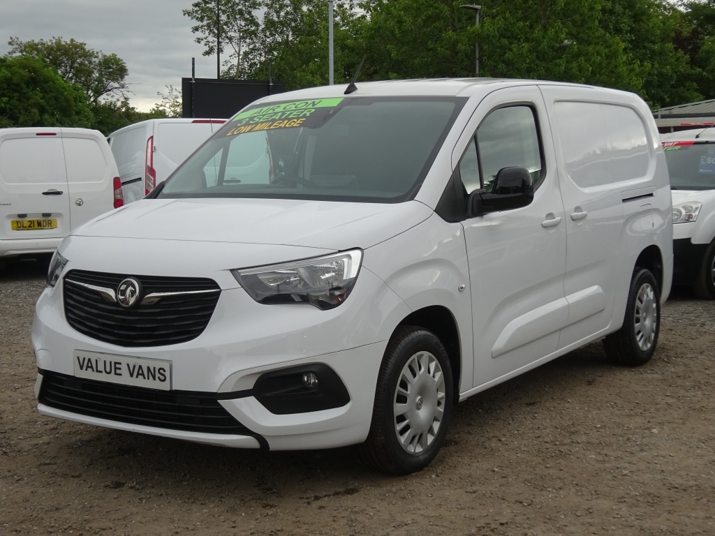 Vauxhall Combo Cargo Pro L2 White #5