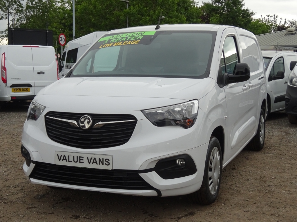 Vauxhall Combo Cargo Pro L2 White #3