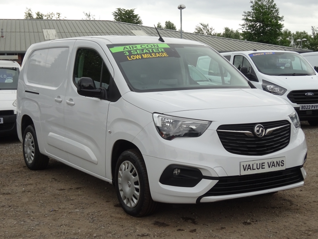 Vauxhall Combo Cargo Pro L2 White