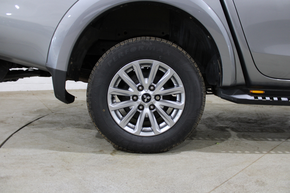 Mitsubishi L200 Di-d 4Wd Warrior Blue #26