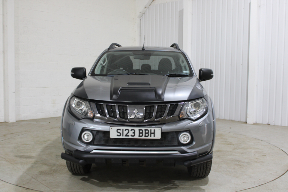 Mitsubishi L200 Di-d 4Wd Warrior Blue #8