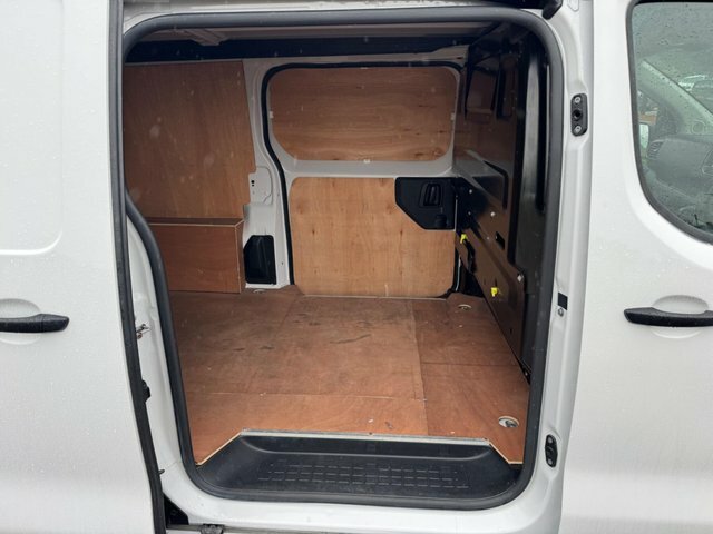 Citroen Dispatch 1000 1.5 Bluehdi 100 Van Enterprise Edition White #9