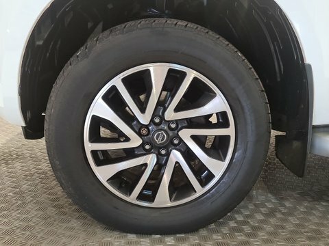 Nissan Navara 2.3 Dci Tekna #5