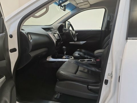 Nissan Navara 2.3 Dci Tekna #6