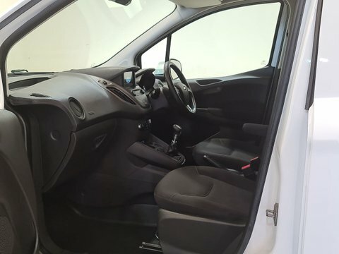 Ford Transit Courier 1.5 Tdci Limited  #6