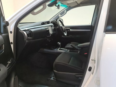 Toyota HILUX 2.4 D-4d Icon #5