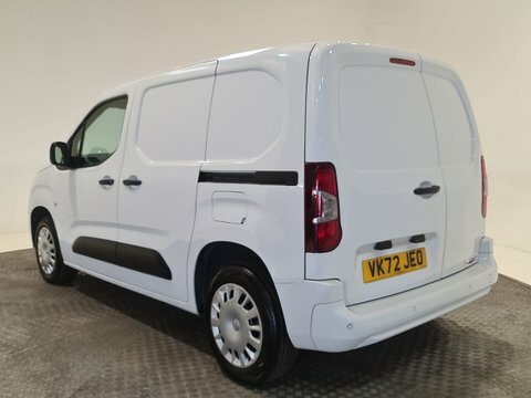 Vauxhall Combo 2300 1.5 Turbo D 100Ps H1 Elite Van 6 Speed Lwb White #9