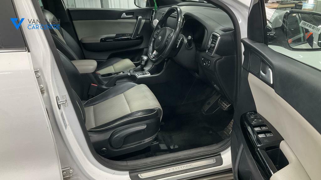 Kia Sportage 1.7 Crdi 3 Isg 114 Bhp Silver #3