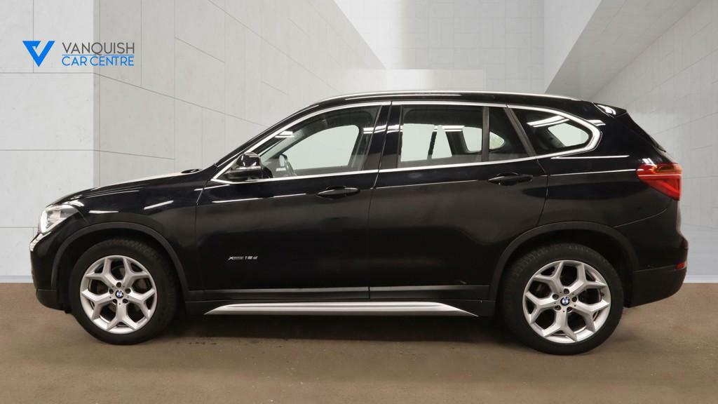 BMW X1 Xline Black #5