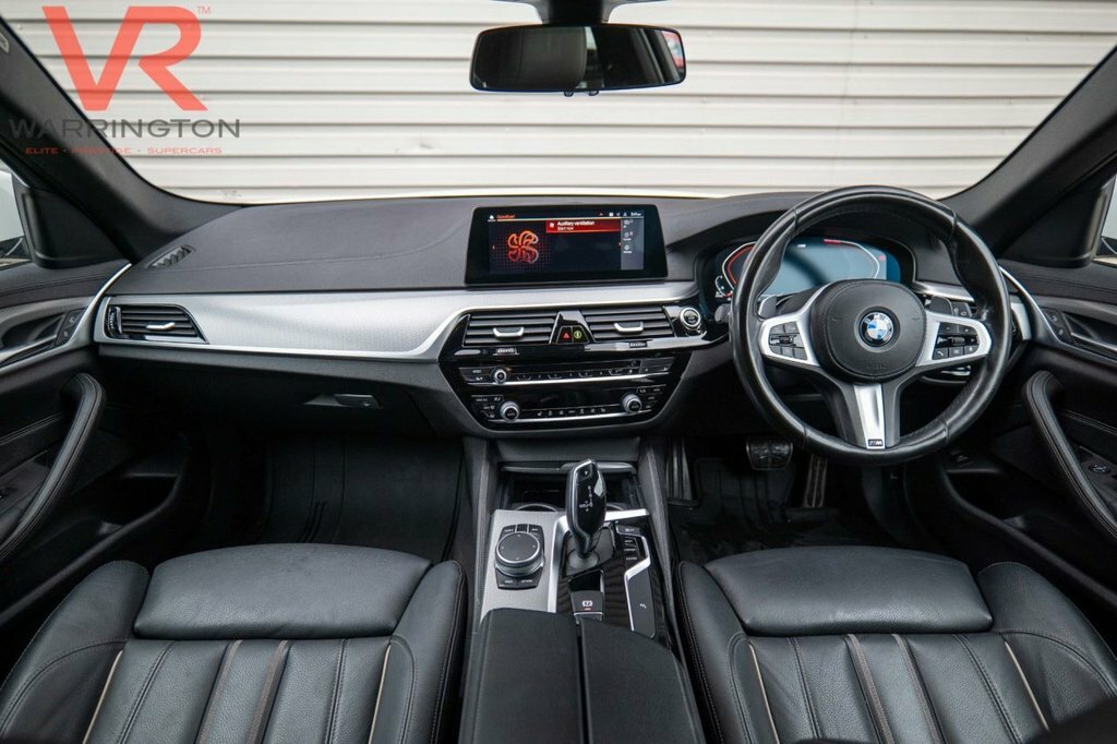 BMW 5 Series 2L M Sport White #2