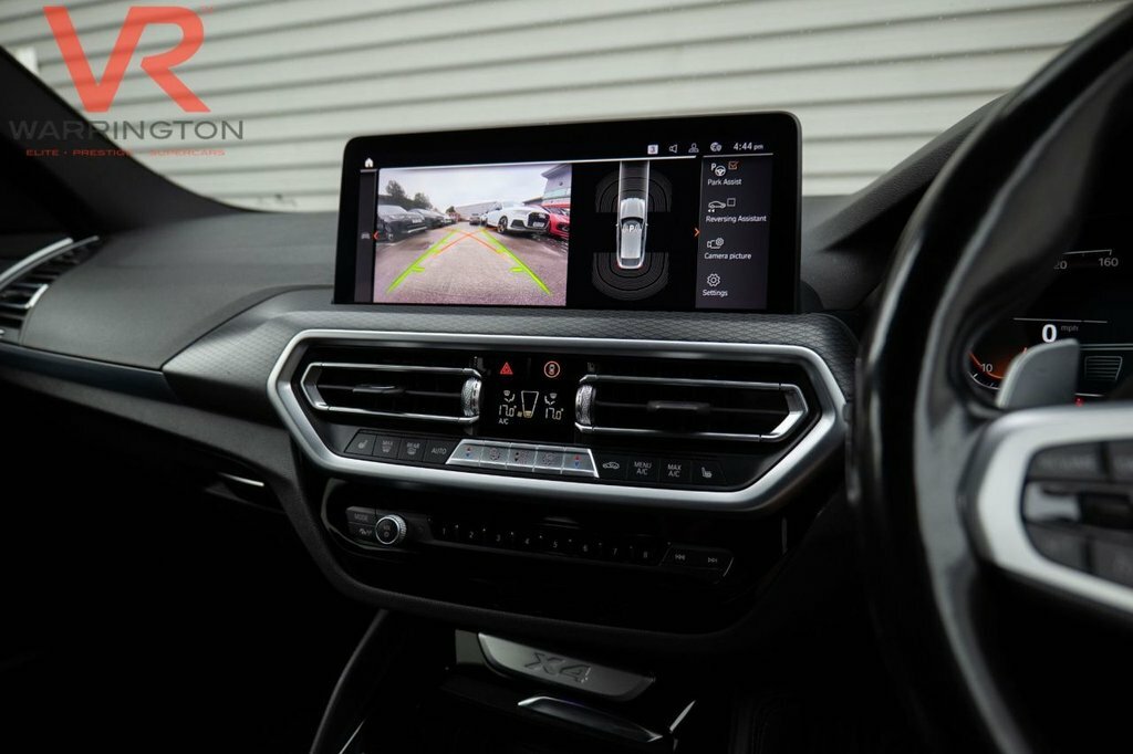 BMW X4 X4 M40d Black #25