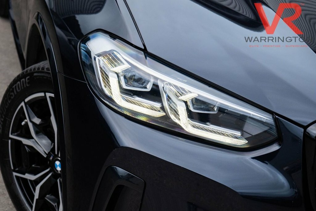 BMW X4 X4 M40d Black #36