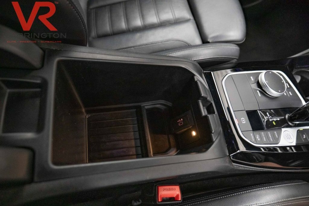 BMW X4 X4 M40d Black #23