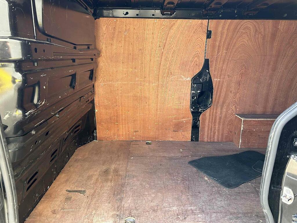 Fiat Talento Multijet 12 Sportivo Panel Van 2.0 P Black #4