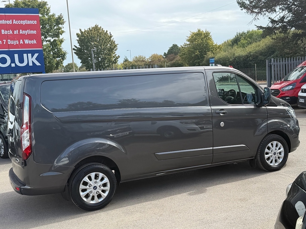 Ford Transit Custom 2.0 Ecoblue 170Ps Low Roof Dcab Sport Van Black #8