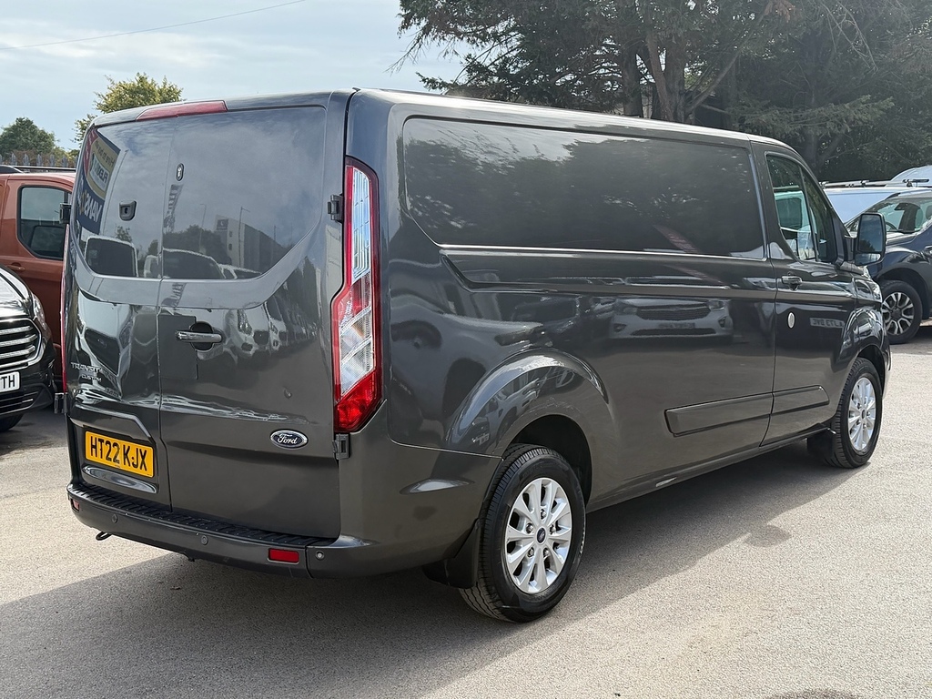Ford Transit Custom 2.0 Ecoblue 170Ps Low Roof Dcab Sport Van Black #7
